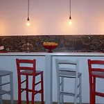 Interno 45 Πανσιόν Ματέρα